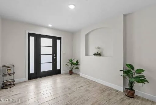 10910 Donna Marie Drive 1