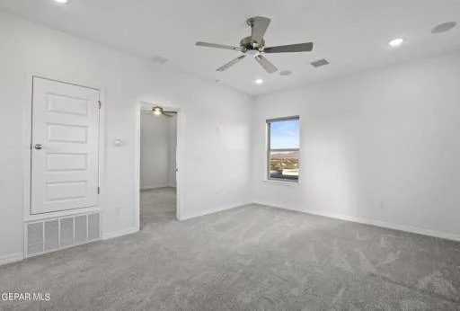 1099 Bronze Hill Avenue 20