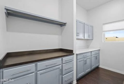 1099 Bronze Hill Avenue 28