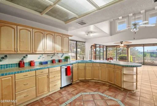 11157 LEO COLLINS Drive 22