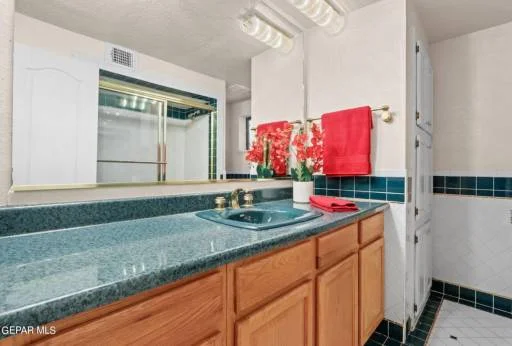 11157 LEO COLLINS Drive 44
