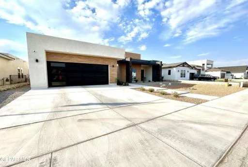 321 RIO PINSAQUI Court 12