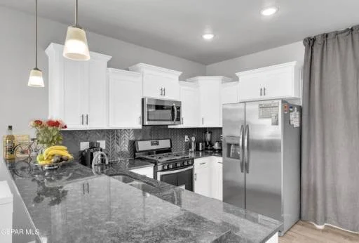1119 NICKEL HILL Avenue 21