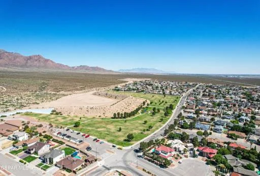 11217 Antonio Santos Way 38
