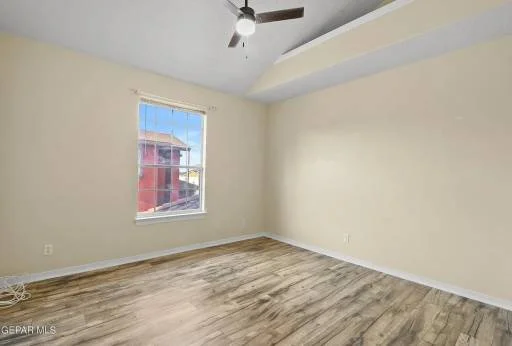 11227 LOMA ISLA 31