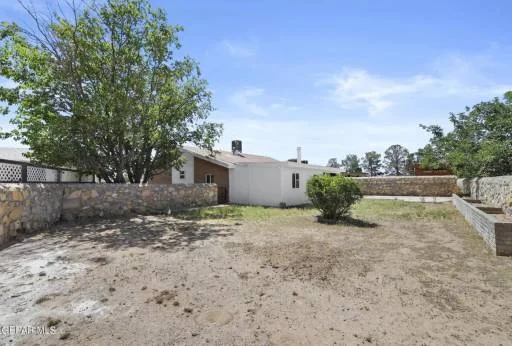 11303 Lake Ozarks Drive 1