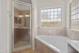 Cover Home 24