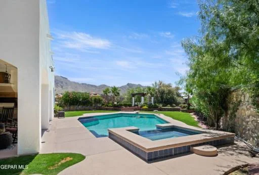 1132 Calle Del Sur Drive 8