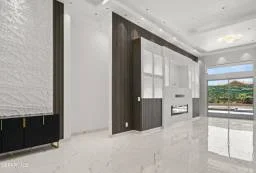 Cover Home 4