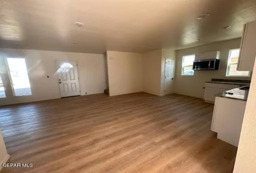 11420 DORIS Road 10