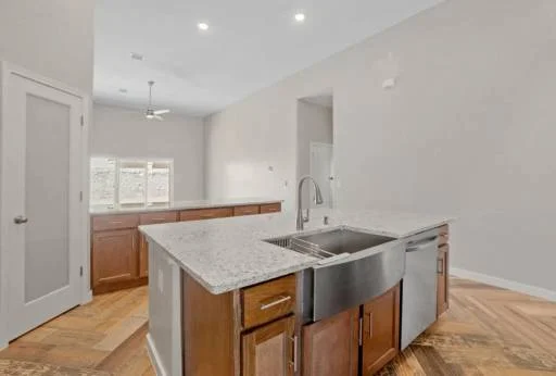 114 Esther Trail 6
