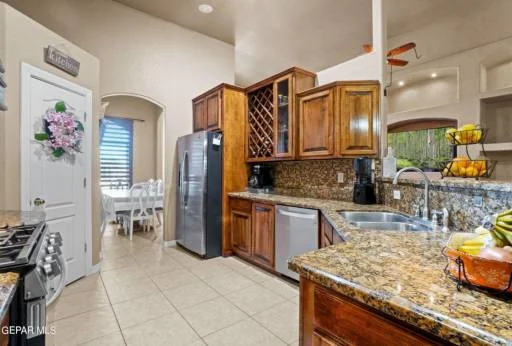 115 Mountain Vista Road 6