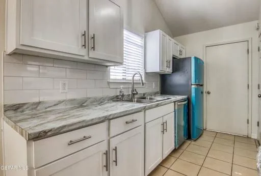 11533 Spencer Drive 9
