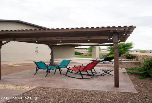 116 VIA ROJAS Drive 22