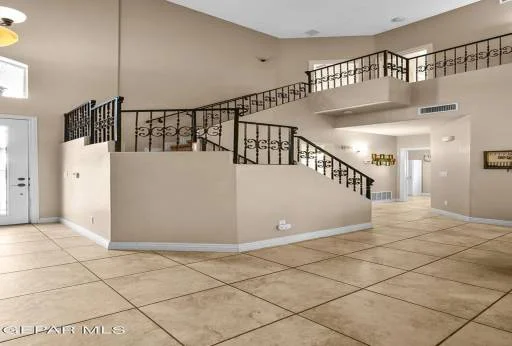 11609 SAINT MARTIN Way 10