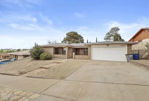 11621 Sheila Drive 2