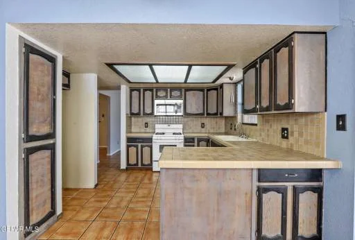 11621 Sheila Drive 13