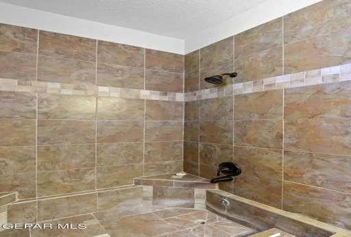 11621 Sheila Drive 20
