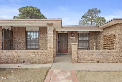 11621 Sheila Drive 4