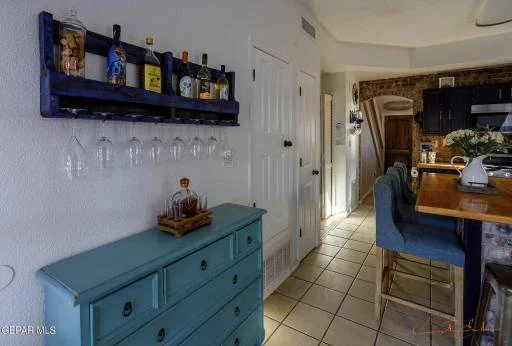 11853 Fiddlewood 8