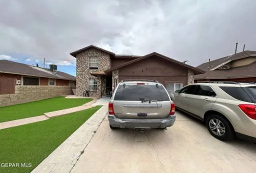 11801 CRIMSON SKY Drive 2