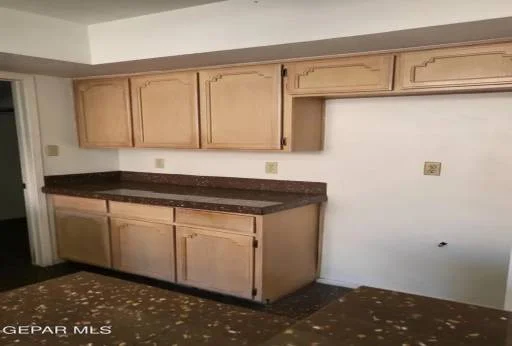 12157 ALEX GUERRERO Circle 3