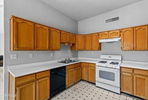 11936 Oak Abbey Court 10