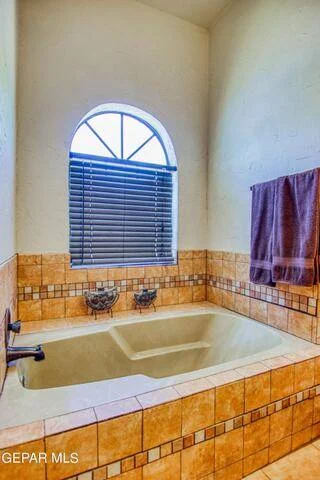 12309 SUGDEN Road 42