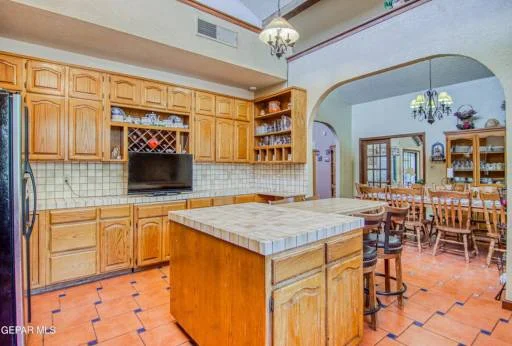 12309 SUGDEN Road 61