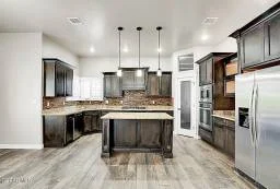 Cover Home 3