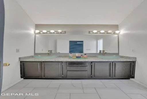 1233 VELMA MILES Place 35