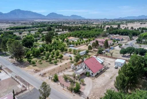 124 Laura Gale Drive 41