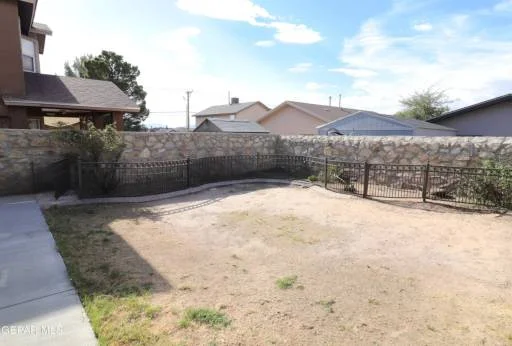 12409 TIERRA LAUREL Drive 33