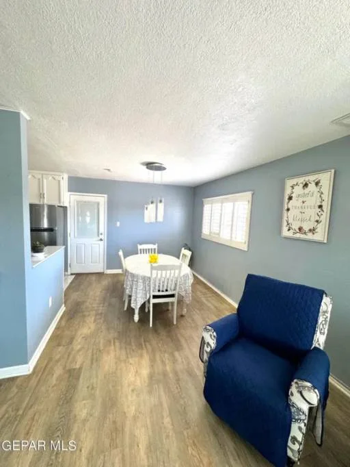 1200 Hunter Drive 7