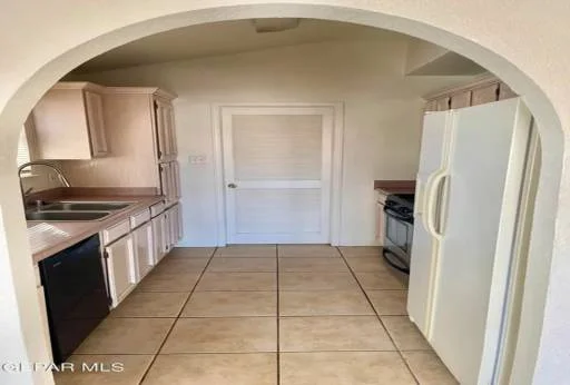 12016 Regal Banner Lane 6