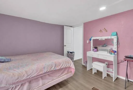 1244 SAN ANGEL 19