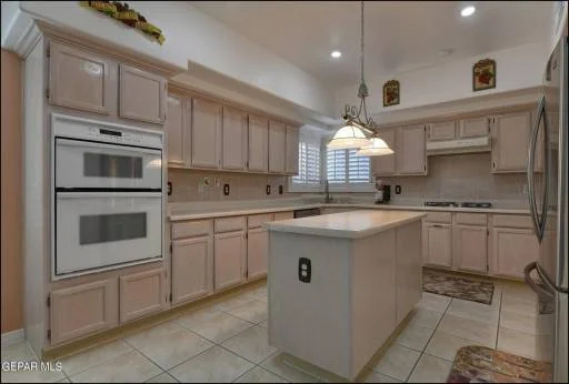 12460 Tierra Limon Drive 12