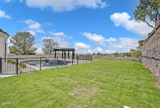 125 CAMINO BARRANCA Drive 64
