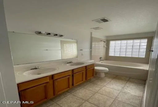 12501 Sombra Fuerte Drive 15