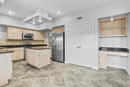 12520 Tierra Inca Drive 6