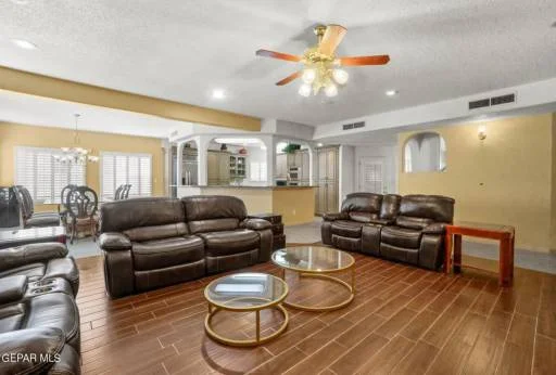 12074 Ruby Gate Way 22