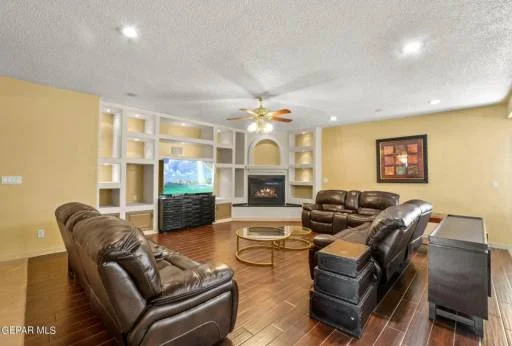 12074 Ruby Gate Way 26