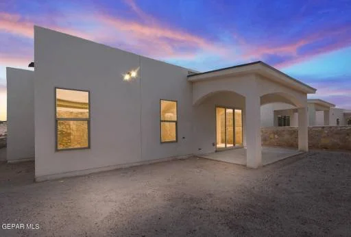 12545 ELTHAM Drive 18