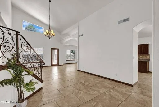 1260 FRANKLIN PERCH Place 18