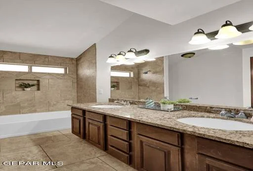 1260 FRANKLIN PERCH Place 27