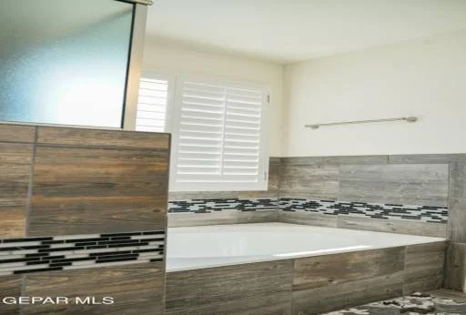 12609 GLOBE MALLOW DRIVE 33
