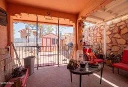 Cover Home 24