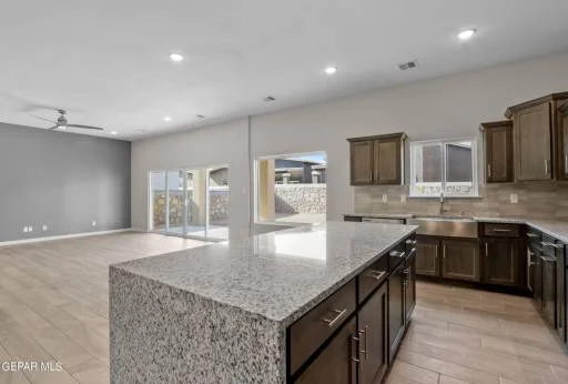 12125 Nesreen Drive 17