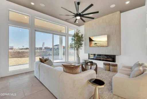 12700 Persistence Avenue 19