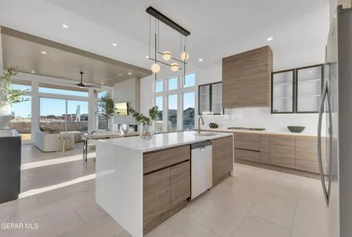 12700 Persistence Avenue 10